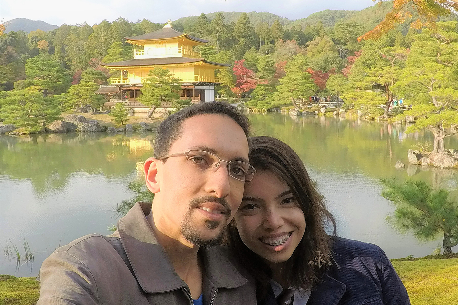 新婚旅行で初めて日本を訪れ、日本への関心が高まった